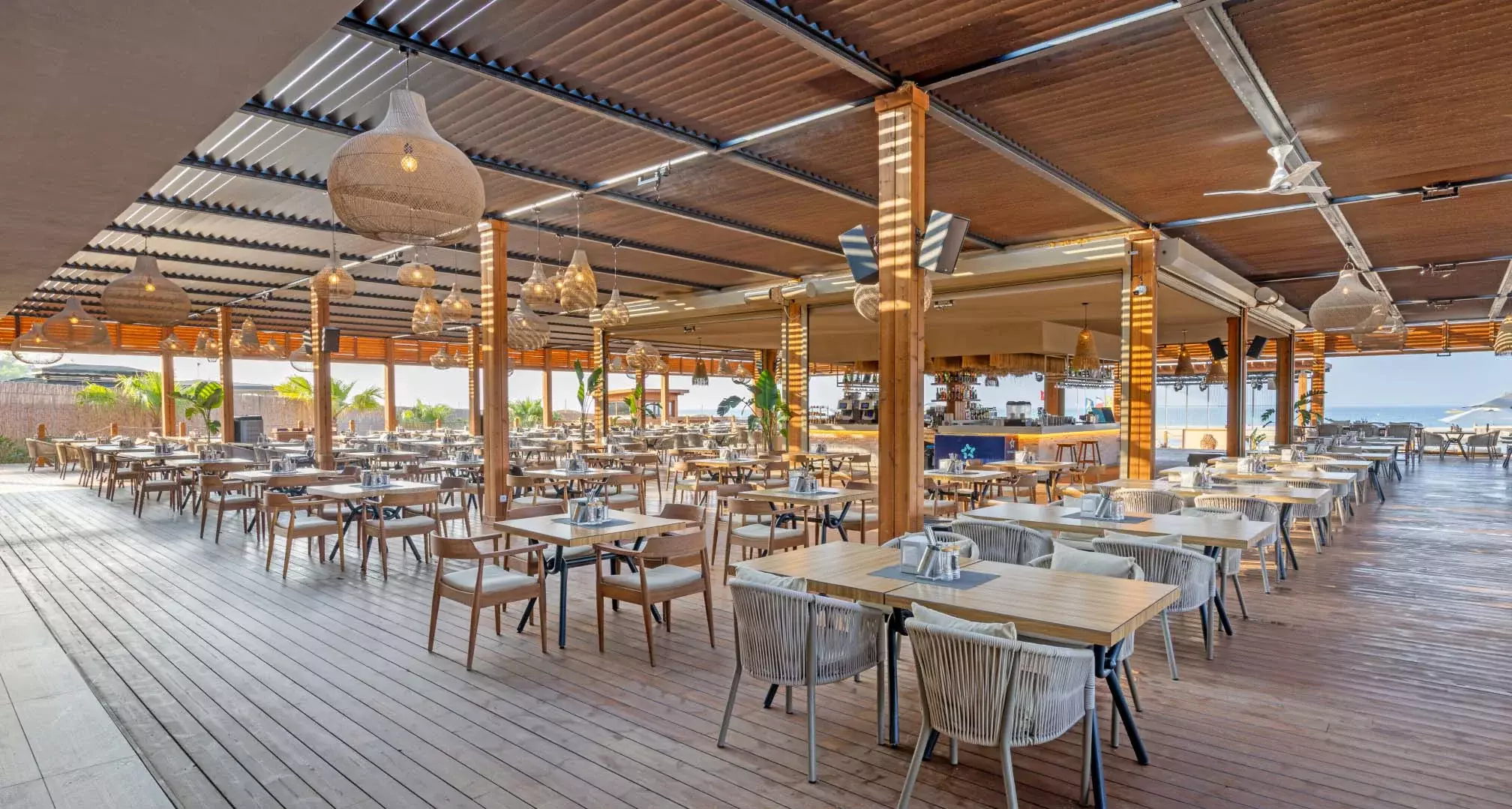 Jacaranda Hotel gallery image 1
